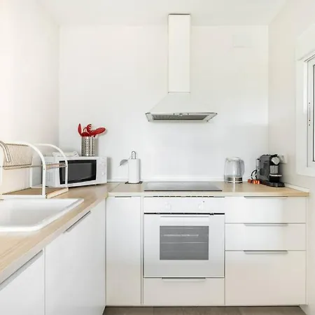 Amplio Con 4 Y 2 Banos - Great With 4 - 2 Baths * Seville